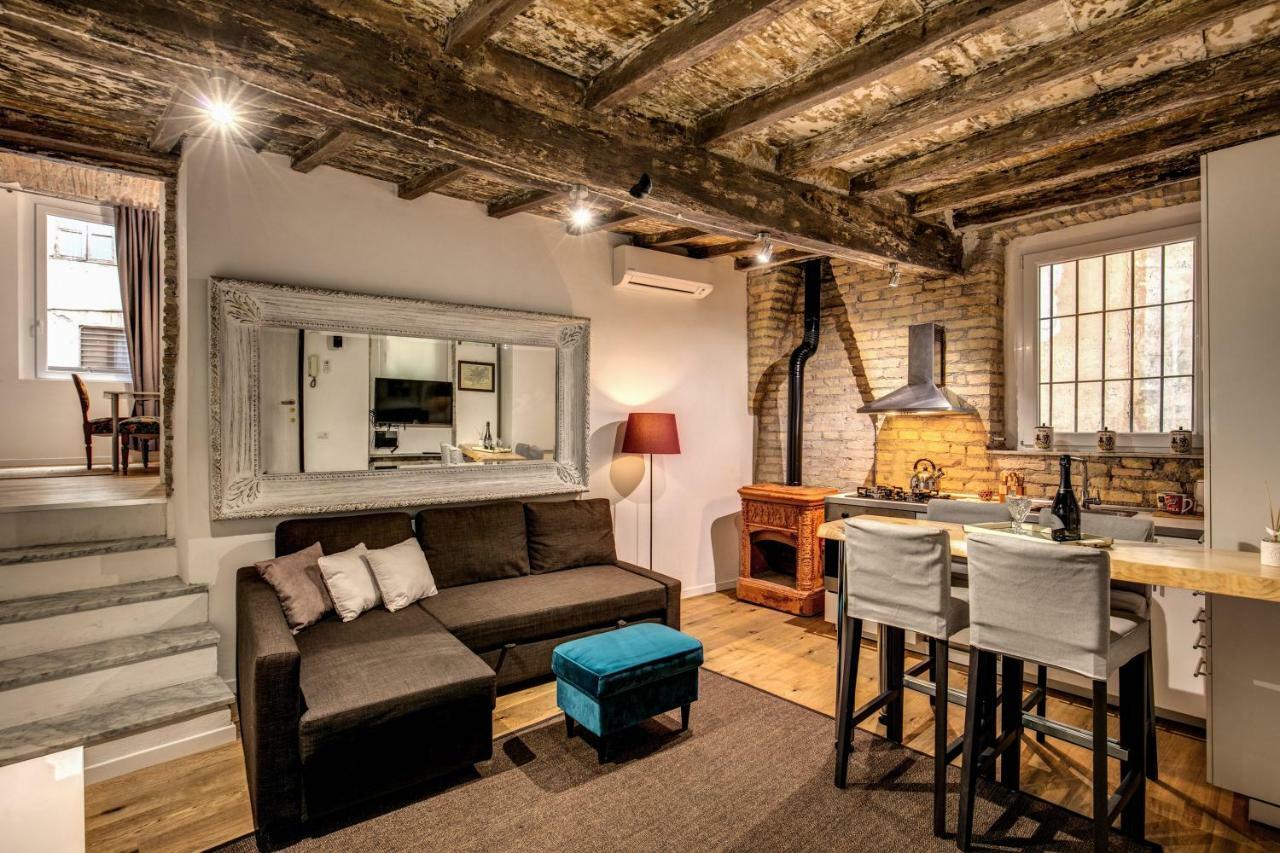 Apartamento Farnese House In *